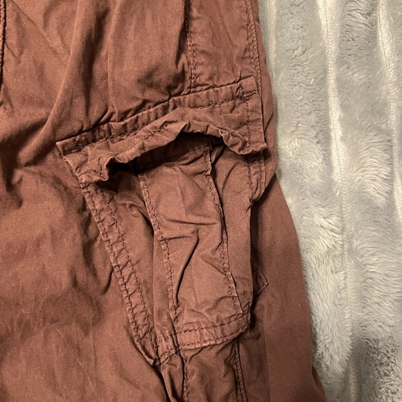 Urban Outfitters Y2K low waisted cargo pants brown - Picture 3 of 7